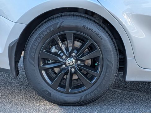 Certified 2025 Toyota Camry LE image 11