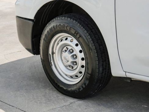 Used 2020 Nissan NV 3500 S image 48