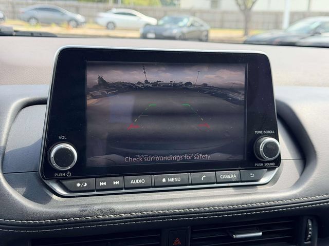 Used 2023 Nissan Rogue S AWD/4WD image 20