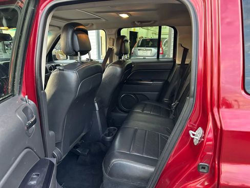 Used 2017 Jeep Patriot High Altitude image 10