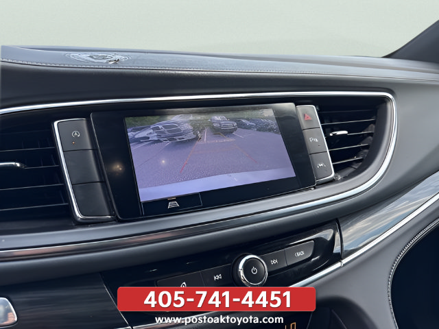 Used 2023 Buick Enclave Essence FWD image 13