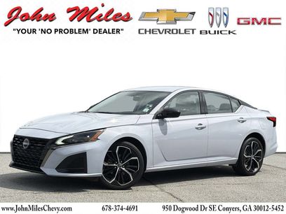 Used 2024 Nissan Altima 2.5 SR