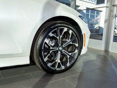 Used 2026 BMW 330i xDrive Sedan w/ Premium Package AWD/4WD image 6