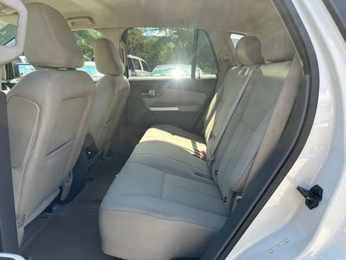 Used 2011 Ford Edge SE w/ 101A Rapid Spec Order Code FWD image 15