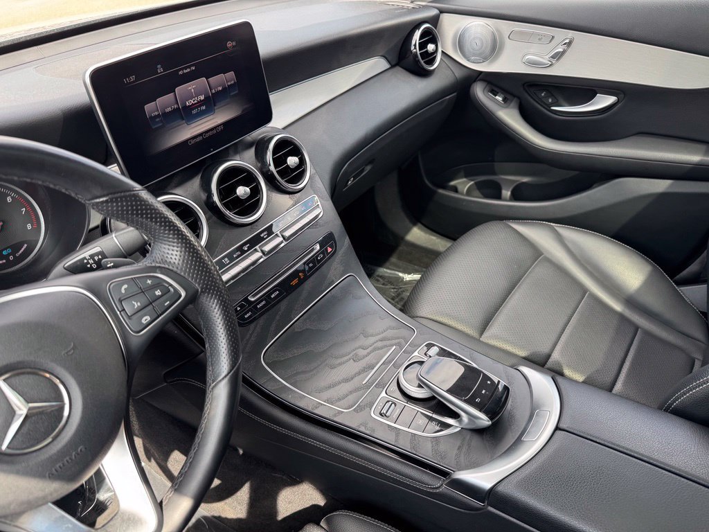 Used 2019 Mercedes-Benz GLC 350e 4MATIC image 13