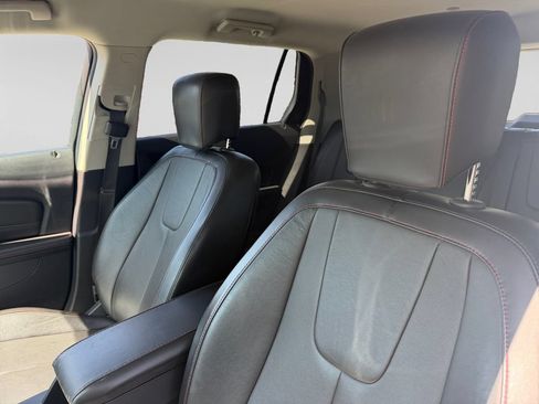 Used 2012 GMC Terrain SLT AWD/4WD image 23