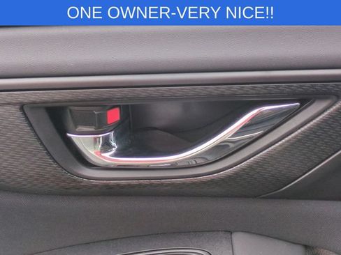 Used 2025 Subaru Outback Premium AWD/4WD image 13