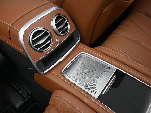 Used 2017 Mercedes-Benz S 550 Cabriolet image 20