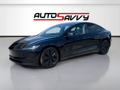 Used 2025 Tesla Model 3 Long Range AWD/4WD image 3