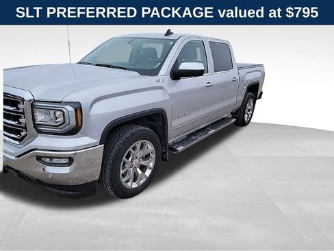 Used 2017 GMC Sierra 1500 SLT w/ SLT Premium Package image 4