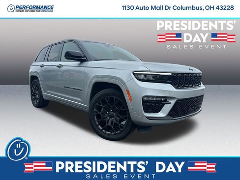 New 2025 Jeep Grand Cherokee Summit image 1