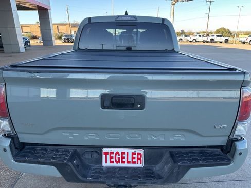 Used 2023 Toyota Tacoma TRD Off-Road image 6