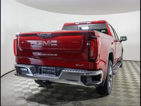 Used 2023 GMC Sierra 1500 SLT w/ SLT Premium Package RWD image 5