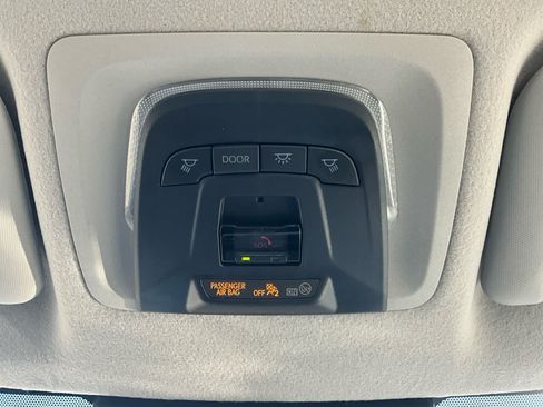 Used 2026 Toyota Corolla Cross L FWD image 18