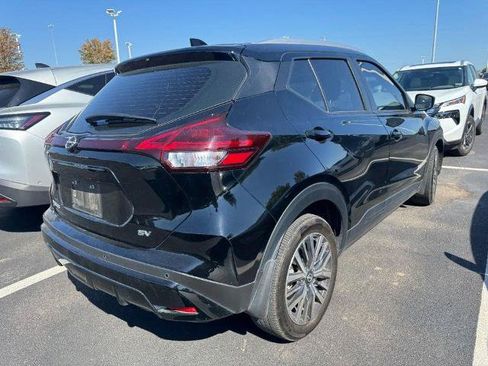 Certified 2024 Nissan Kicks SV FWD image 2