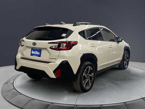 Used 2024 Subaru Crosstrek 2.0i Premium w/ Crosstrek Mirror Package AWD/4WD image 5