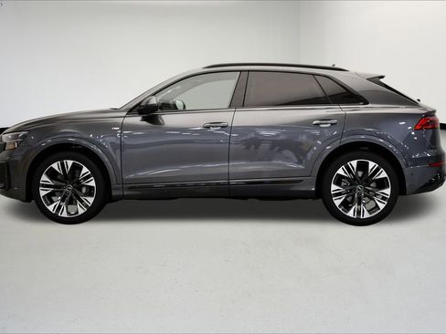 New 2026 Audi Q8 Premium Plus image 2