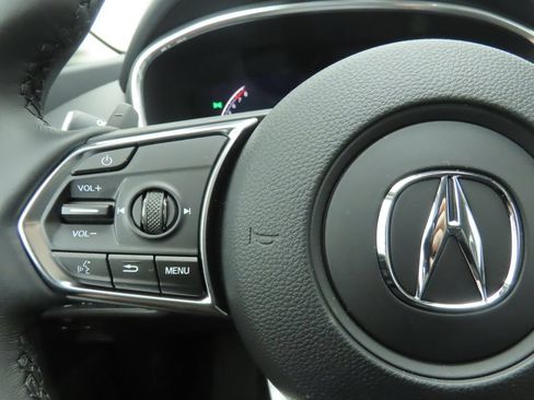 Used 2026 Acura MDX FWD w/ Technology Package image 11