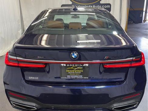 Used 2020 BMW 750i xDrive w/ Executive Package AWD/4WD image 5