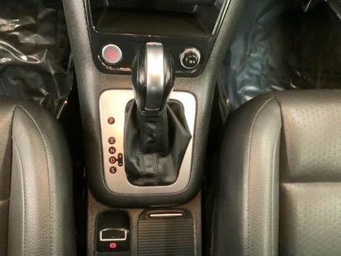 Used 2016 Volkswagen Tiguan S FWD image 17