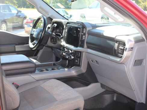 Used 2021 Ford F150 XLT w/ Equipment Group 302A High RWD image 14
