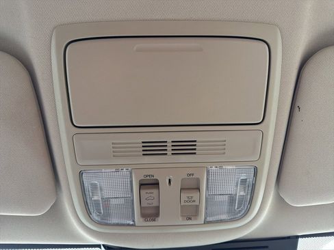 Used 2020 Honda CR-V EX image 37