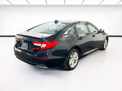 Used 2020 Honda Accord LX image 4