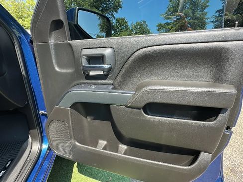 Used 2017 Chevrolet Silverado 1500 LT w/ All Star Edition AWD/4WD image 23