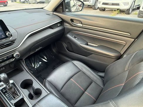 Used 2020 Nissan Altima 2.5 SR FWD image 41