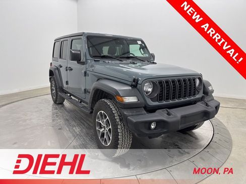 Used 2024 Jeep Wrangler Sport S image 1