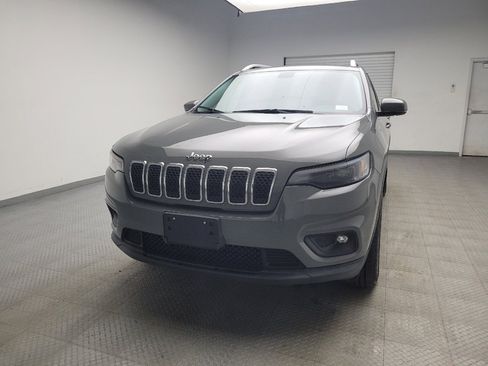 Used 2019 Jeep Cherokee Latitude Plus w/ Comfort/Convenience Group image 15