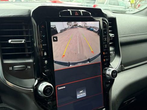 Used 2023 RAM 1500 Laramie image 11