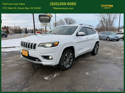 Used 2019 Jeep Cherokee Overland w/ Technology Group