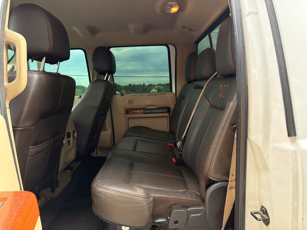 Used 2015 Ford F250 King Ranch w/ FX4 Off-Road Package AWD/4WD image 9