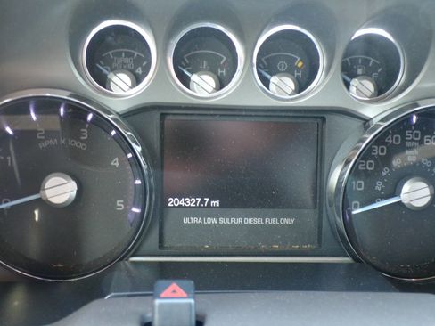 Used 2012 Ford F250 Lariat w/ Lariat Interior Pkg image 8