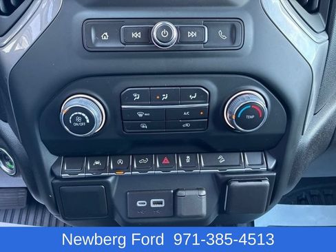 Used 2024 Chevrolet Silverado 1500 W/T w/ Z71 Off-Road Package AWD/4WD image 19