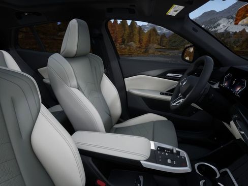 New 2026 BMW X2 xDrive28i w/ Technology Package image 35