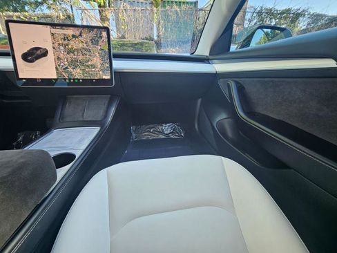 Used 2023 Tesla Model 3 Standard Range RWD image 53