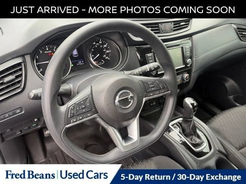 Certified 2018 Nissan Rogue S AWD/4WD image 11
