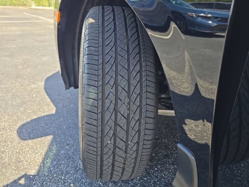 Certified 2026 Honda Odyssey EX-L image 29