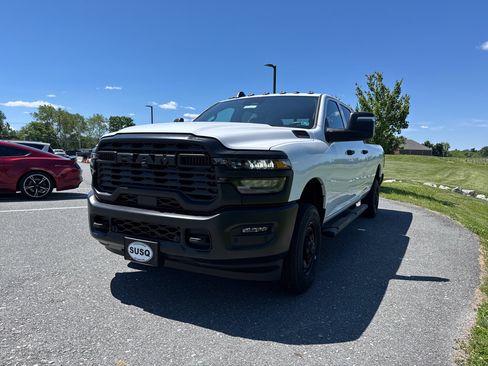 New 2026 RAM 2500 Tradesman AWD/4WD image 20