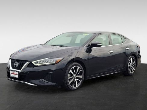 Used 2023 Nissan Maxima SV w/ Floor Mat Group image 8