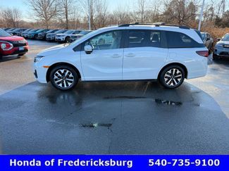 Certified 2025 Honda Odyssey EX-L video 3