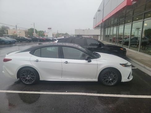 Used 2026 Toyota Camry XSE FWD image 7