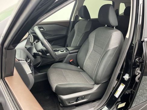 Used 2023 Nissan Rogue SV AWD/4WD image 8