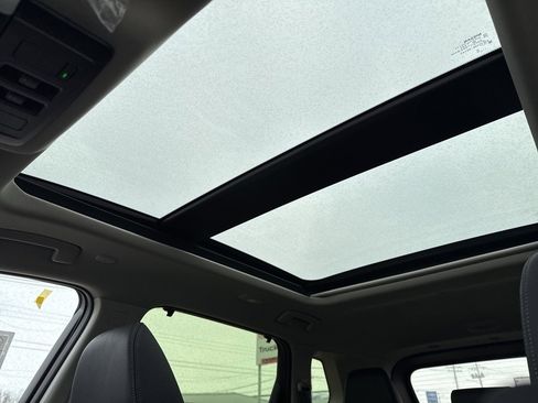 New 2026 Nissan Rogue Platinum image 19