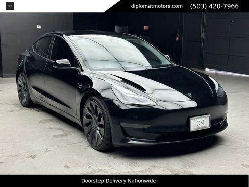 Used 2021 Tesla Model 3 Performance image 8