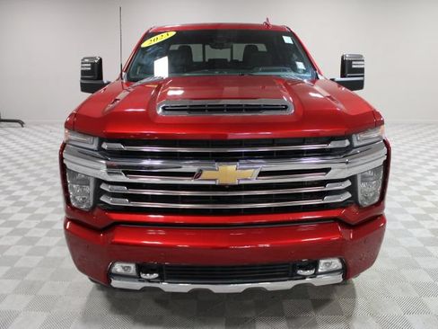 Used 2023 Chevrolet Silverado 2500 High Country AWD/4WD image 7