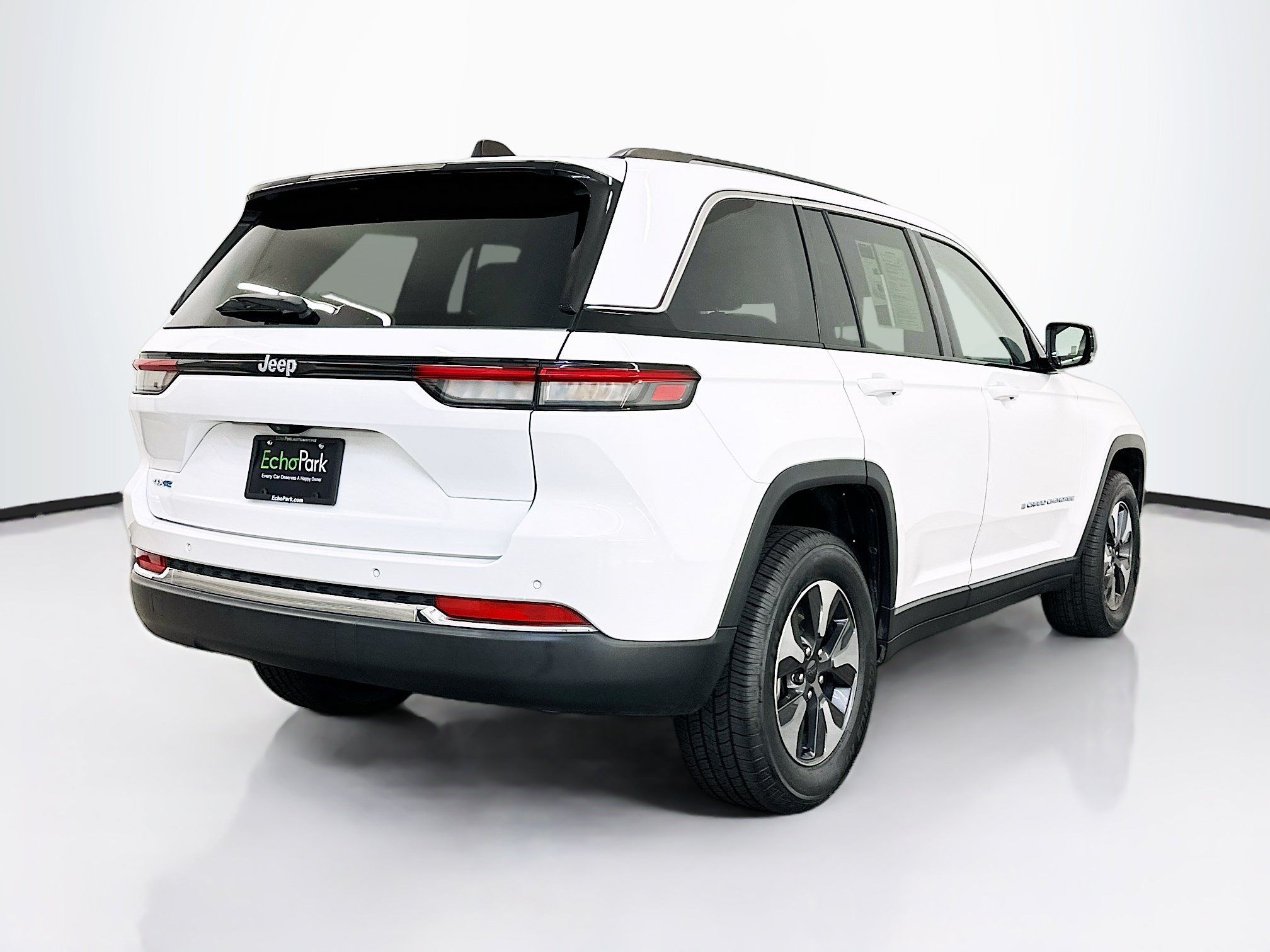 Used 2022 Jeep Grand Cherokee Limited 4xe AWD/4WD image 9