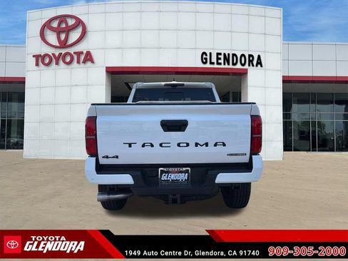 New 2026 Toyota Tacoma TRD Off-Road AWD/4WD image 9